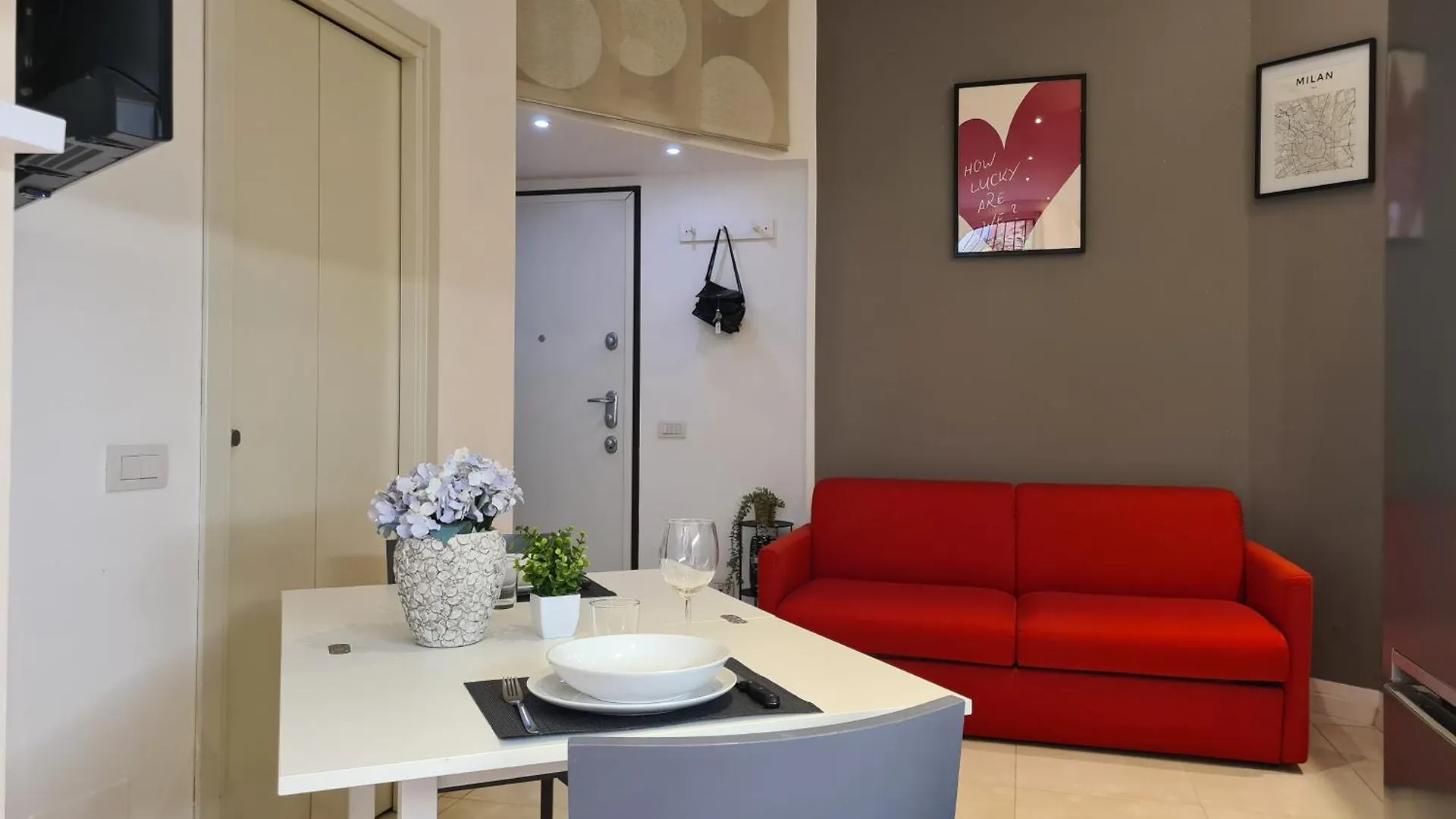 Red Ripa Boutique Daire Milano 0*,